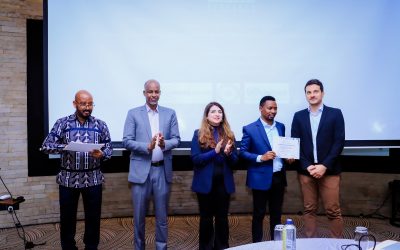 Waxaa maanta Magaalada Nairobi ee Dalka kenya lagu soo gabagabeeyay siminaar socday mudo 4 cesho ah taasoo shaqaalo ka mid ah Hey’adda Mareynta masiibooyinka ee SoDMA lagu barayay xirfado kala duwan oo shaqadooda ah .