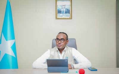 Shirka Warbaahinta iyo Xiriirka Dowladda oo ka Furmay Muqdisho si Looga Hadlo Abaarta Dalka.